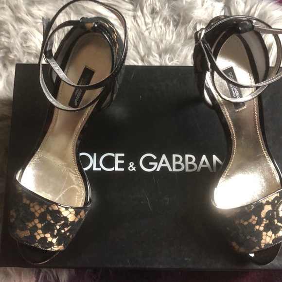 Dolce & Gabbana Black & Cream Gold Sandals - Picture 7 of 9
